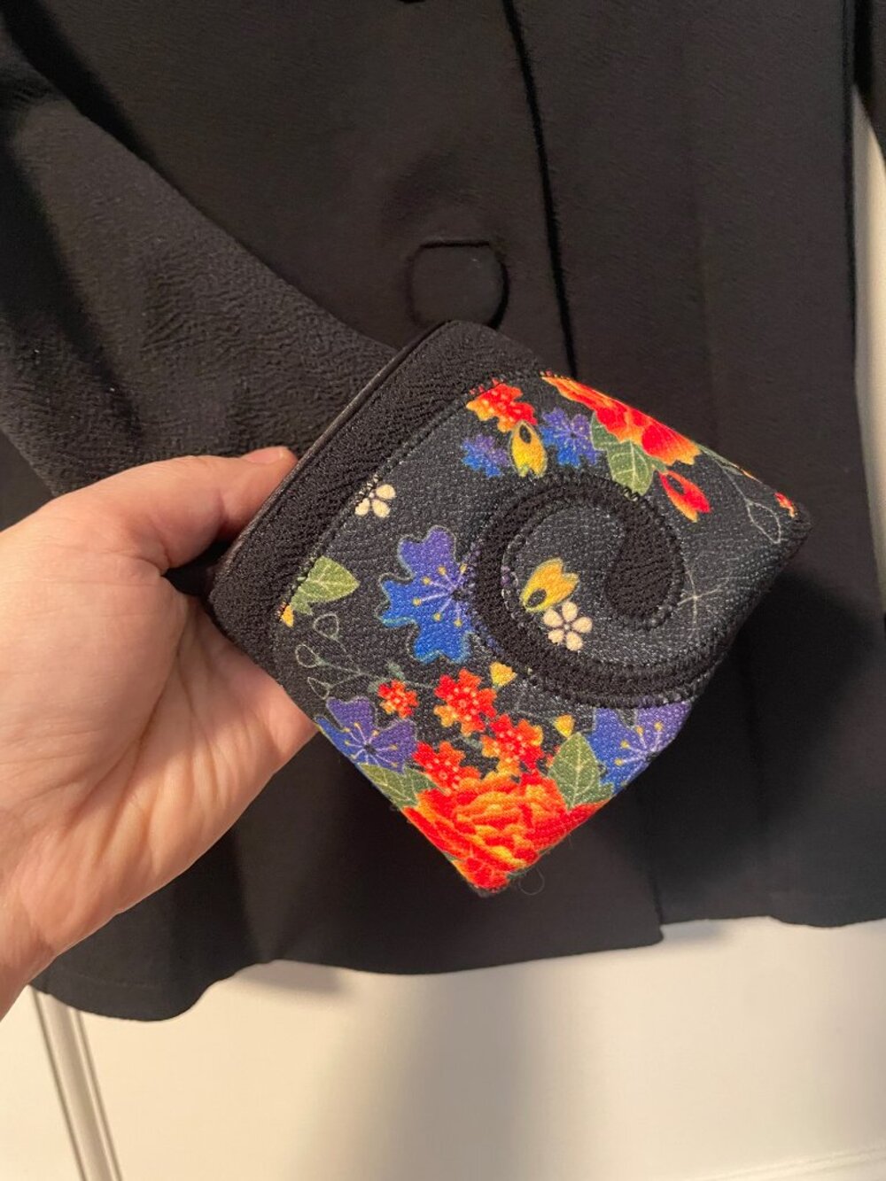 Soft Surroundings La Parisian Black Embroidered Blazer Art to Wear Collar M - Picture 9 of 11
